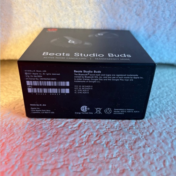 Beats Studio Buds True Wireless Noise Cancelling Compatible with Apple & Android - Picture 8 of 11